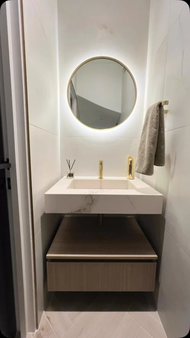 Varuna Bagno for your Tiles & Bathrooms needs…

www.varunabagno.co.uk 😊

Drop us an email info@varunabagno.co.uk for more information.

#bespokevanity #luxurylifestyle #porcelaintiles #walltiles #modernbathroom #bathroomdesign #luxurydesign #interiordesigner #interiordesign #propertydevelopment #highendresidential  #londonhomes #bathroomtaps #homedecor #latestdesigns #housetransformation #instahouse #tiles #tiledesign #porcelain #bathroominspo #bathroom #renovation #cloakroom #brushedrosegold